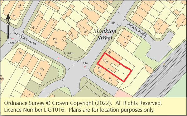 Lot: 29 - TWO FREEHOLD COTTAGES AND A FORMER CONVENIENCE STORE WITH POTENTIAL -